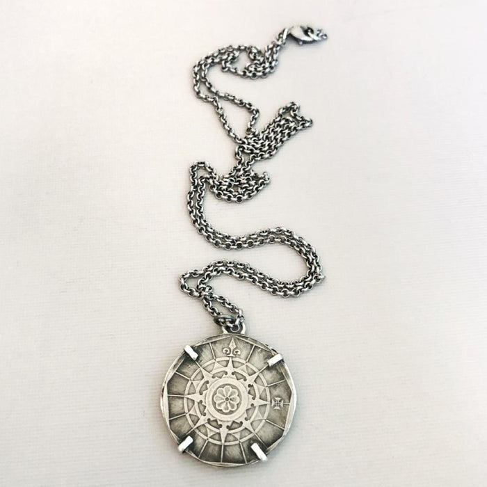 True North Compass coin necklace/portugal coin