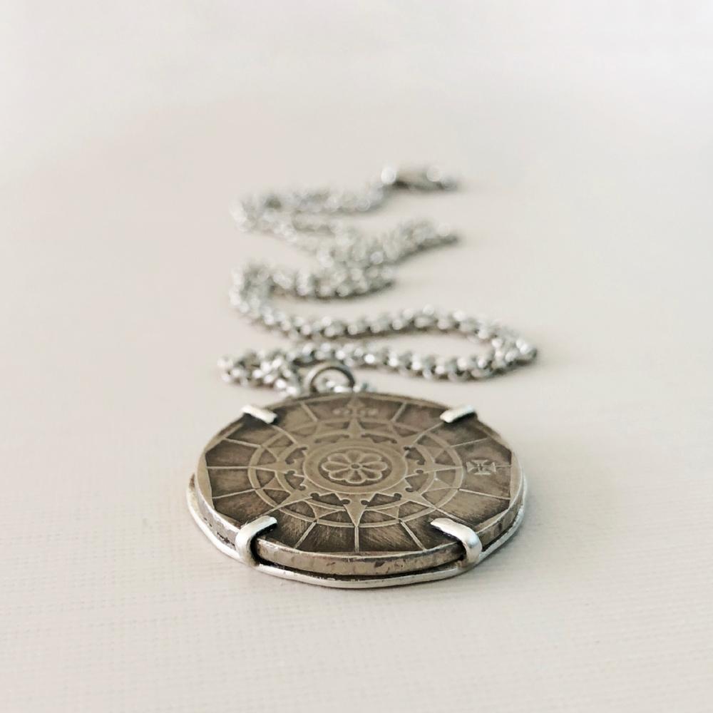 True North Compass coin necklace/portugal coin